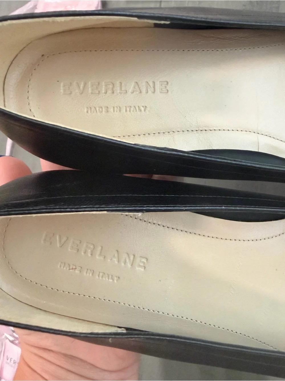 Everlane 40-Hour Flat Black Leather